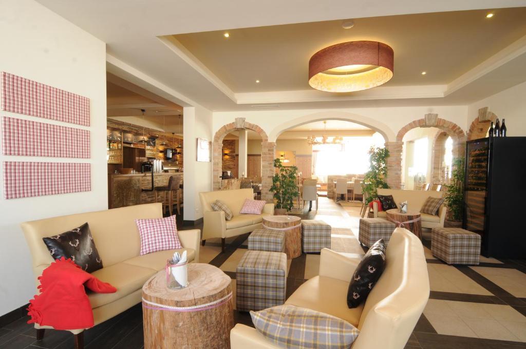 Hotel Restaurant Fidi Wolfsthal  Esterno foto