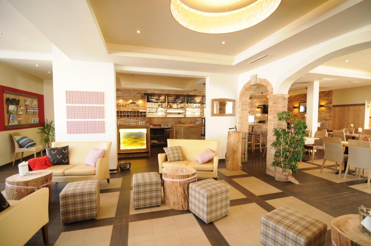 Hotel Restaurant Fidi Wolfsthal  Esterno foto