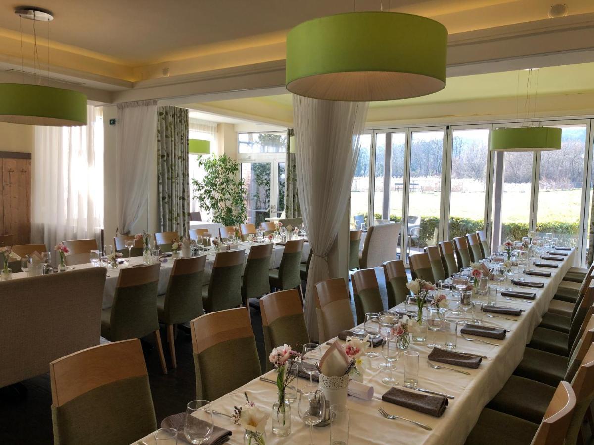 Hotel Restaurant Fidi Wolfsthal  Esterno foto